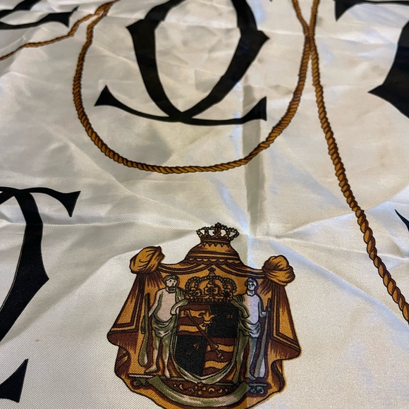 Cartier Silk Scarf from Italy - Picture 5 of 5